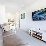 31 Cristianos Front Sea, Pool Free Wifi