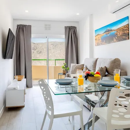 Appartement 31 Cristianos Front Sea, Pool Free Wifi Los Cristianos (Tenerife)