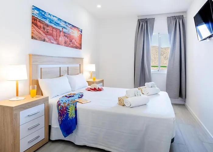 Διαμέρισμα 31 Cristianos Front Sea, Pool Free Wifi *