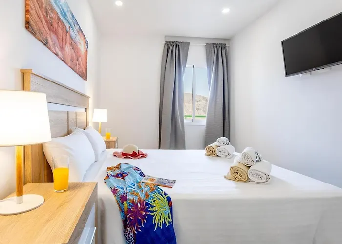 Διαμέρισμα 31 Cristianos Front Sea, Pool Free Wifi *