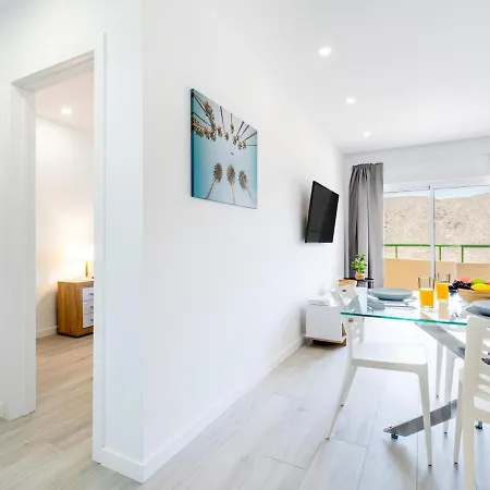 31 Cristianos Front Sea, Pool Free Wifi Los Cristianos (Tenerife)