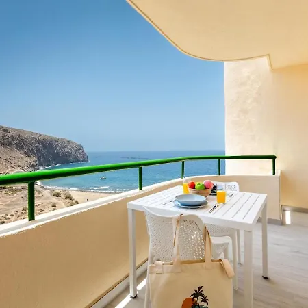Appartement 31 Cristianos Front Sea, Pool Free Wifi Los Cristianos (Tenerife)