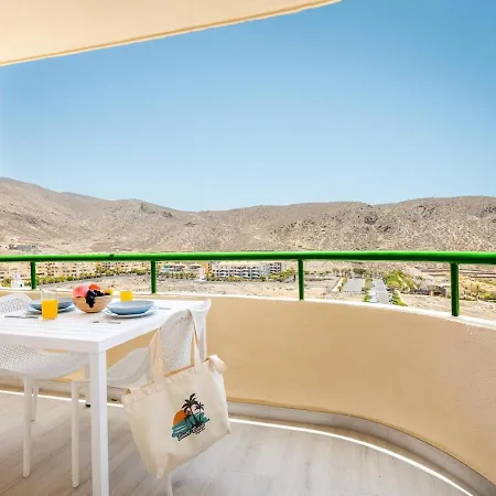 31 Cristianos Front Sea, Pool Free Wifi