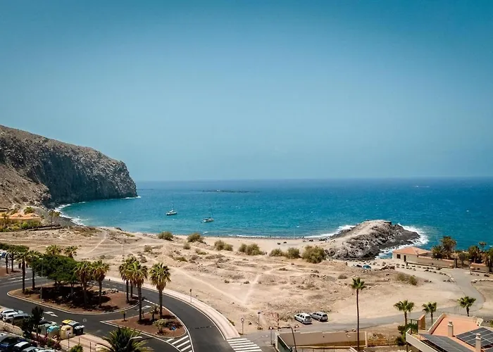 31 Cristianos Front Sea, Pool Free Wifi 公寓